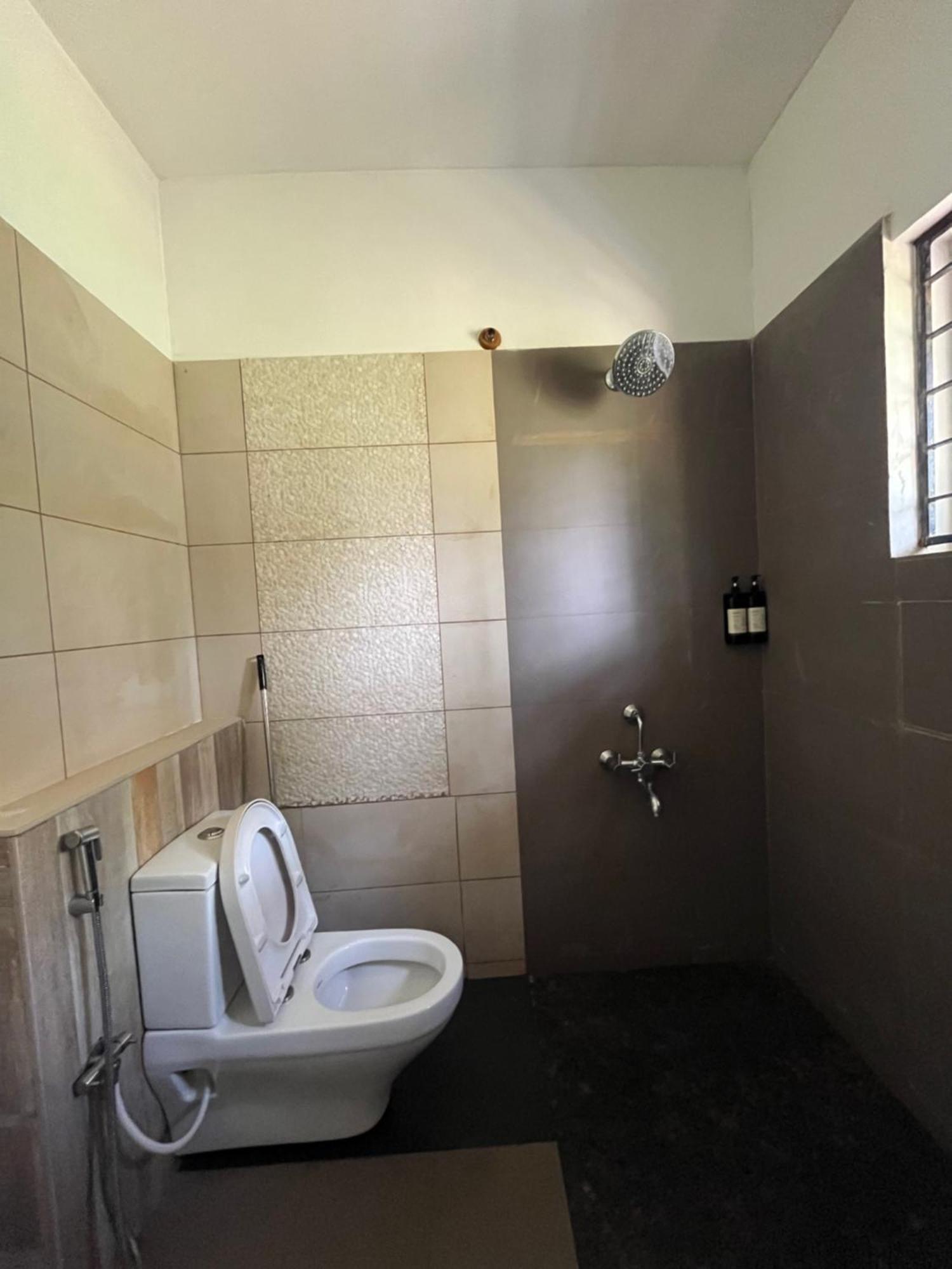 Red Rock Villa, Virajpet, Coorg 외부 사진